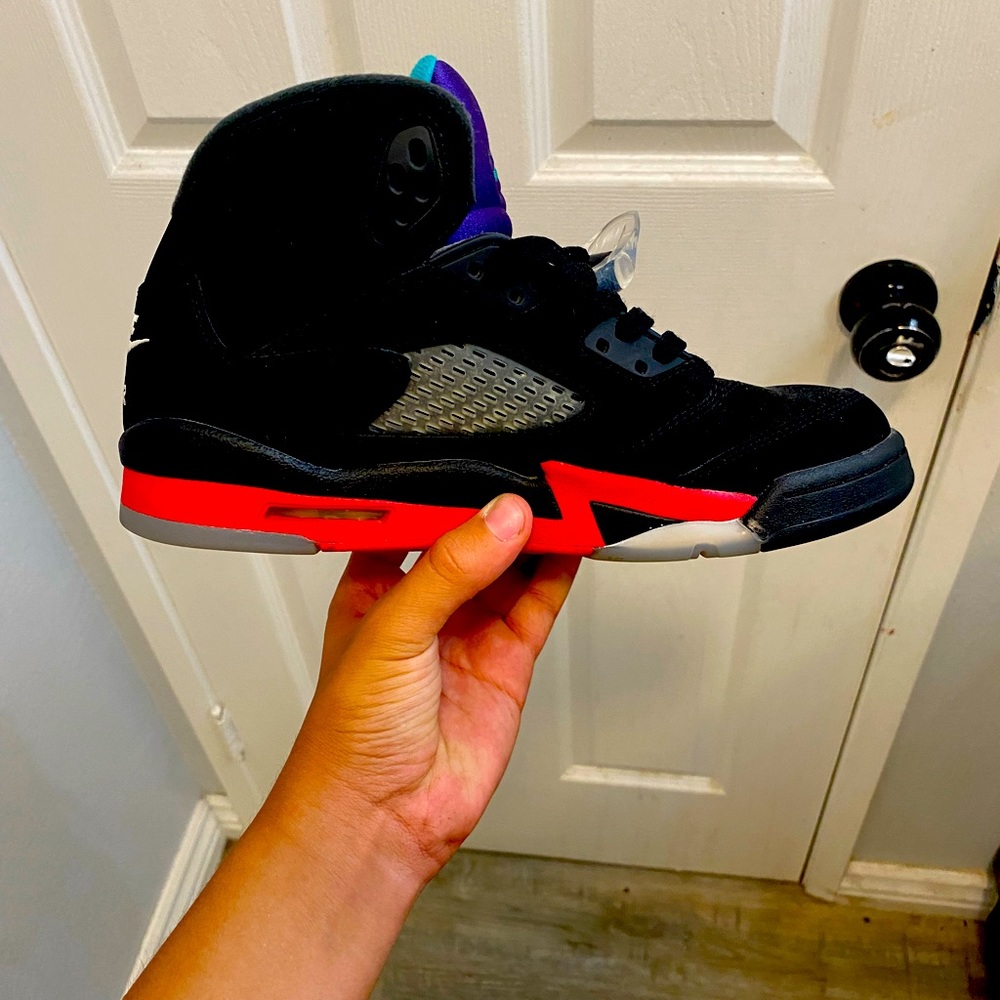 Size 7 Jordan 5